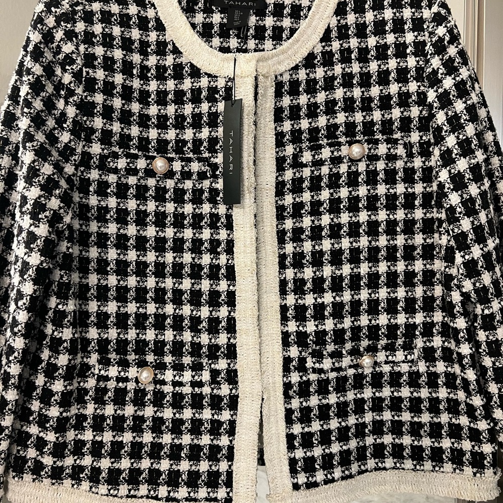 Tahari Black and White Houndstooth Blazer - Picture 3 of 11